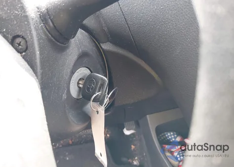 2009 Toyota Yaris z USA, uszkodzony, nr VIN JTDBT903591311221